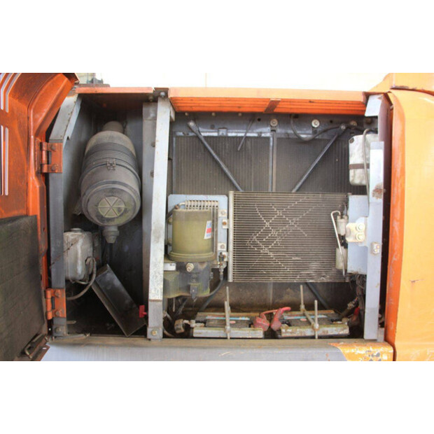 2009 هيتاشى ZX160LC-3-48592751