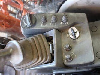 2009-hitachi-zx160lc-3-1475088-48592768
