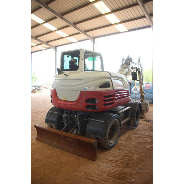 2018 TAKEUCHI TB295W-48592876