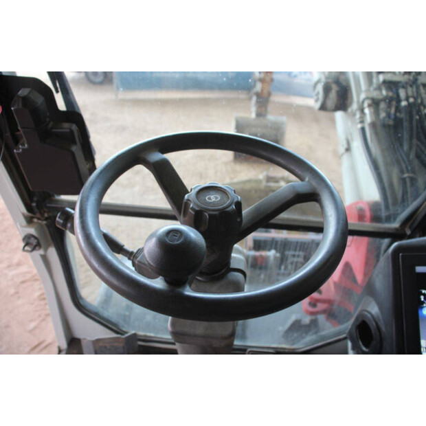 2018 TAKEUCHI TB295W-48592903