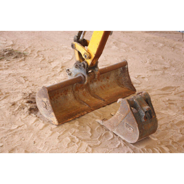 2019 YANMAR SV18-48593035