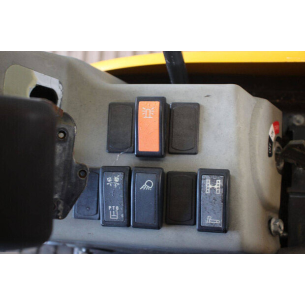 2019 YANMAR SV18-48593054