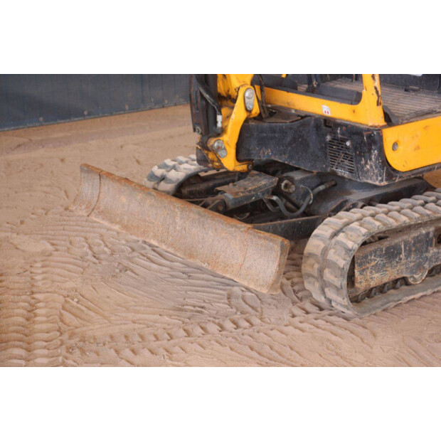 2019 YANMAR SV18-48593061
