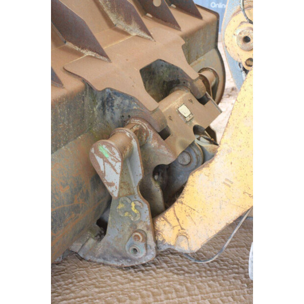 2007 Liebherr L556-48593185