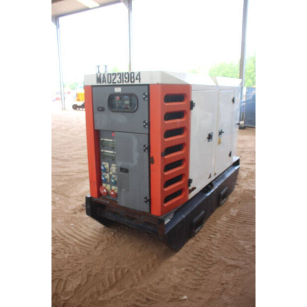 2011 Sdmo R90C3-48593265