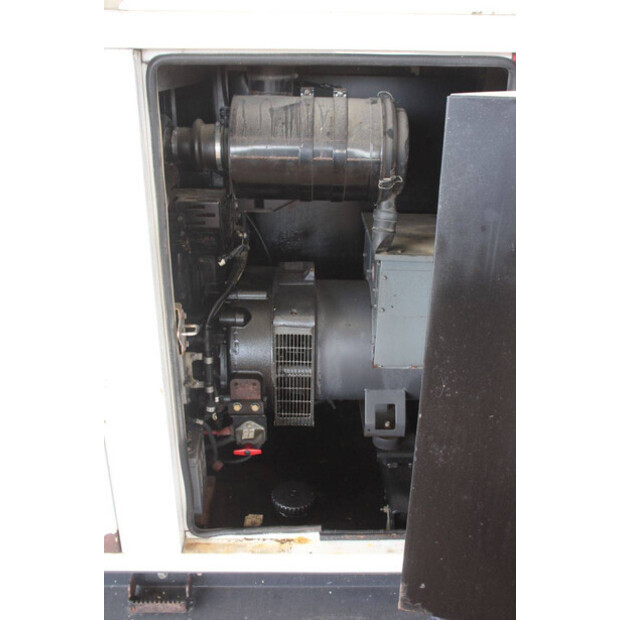 2011 Sdmo R90C3-48593271