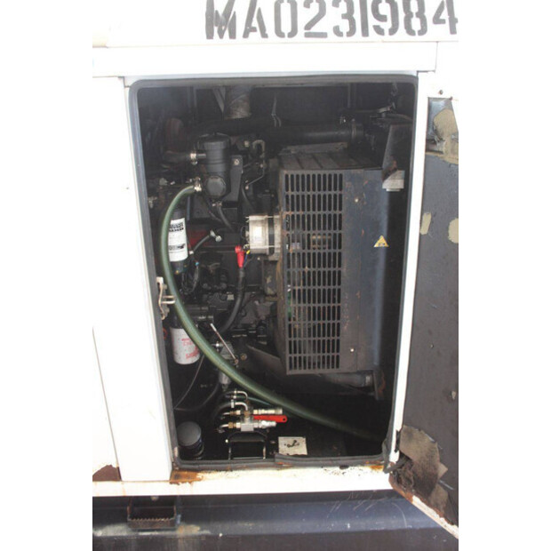 2011 Sdmo R90C3-48593277
