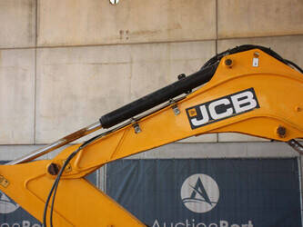2015-jcb-86c-1-1475105-48593320