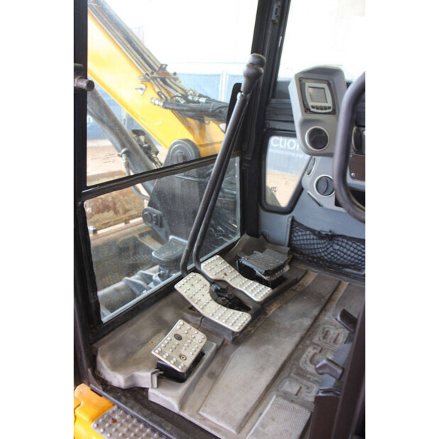 2015 JCB 86C-1-48593333
