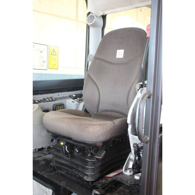 2015 JCB 86C-1-48593335
