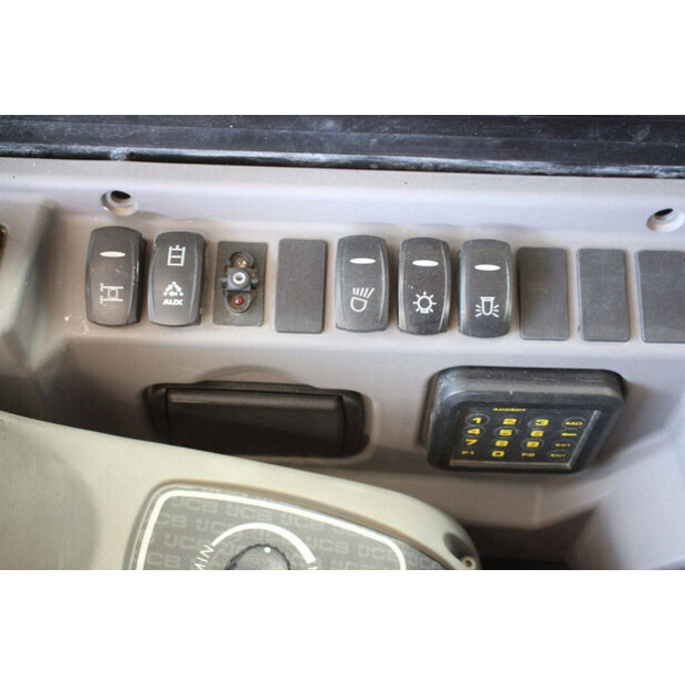 2015 JCB 86C-1-48593339