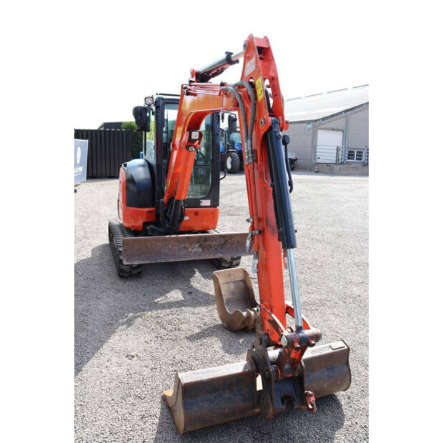 2018 KUBOTA U36-4-48594312