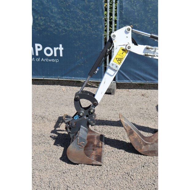 2020 BOBCAT E10Z-48594561