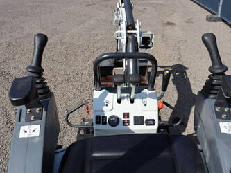 2020-bobcat-e10z-1475143-48594586