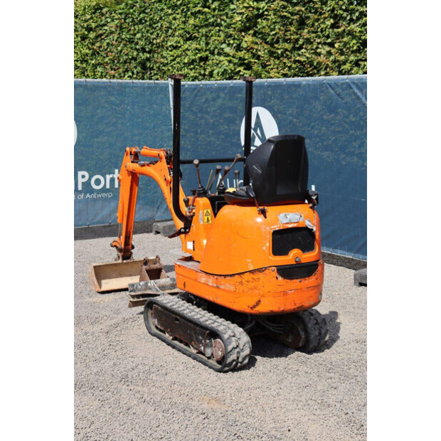 2011 JCB 8008-48594754