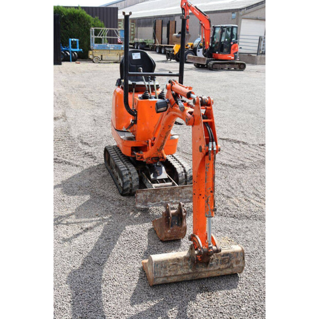 2011 JCB 8008-48594757