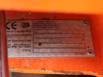 2011-jcb-8008-1475148-48594773