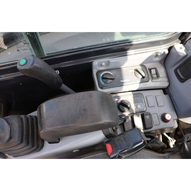 2013 كوبوتا U48-4-48594890
