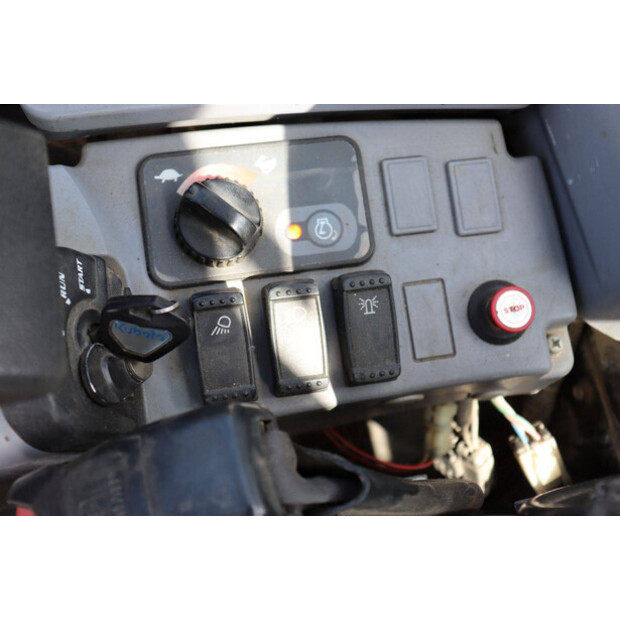 2013 كوبوتا U48-4-48594895