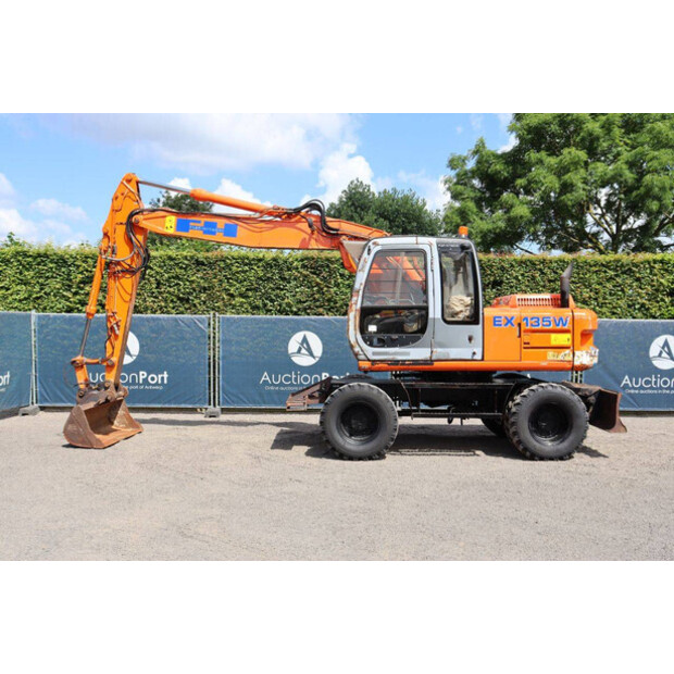2000 Fiat Hitachi EX135W-48595039
