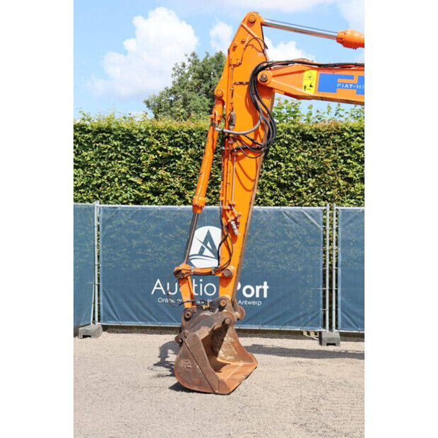 2000 Fiat Hitachi EX135W-48595048