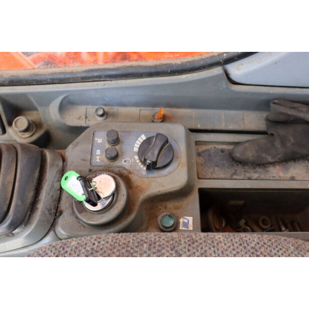 2000 Fiat Hitachi EX135W-48595076