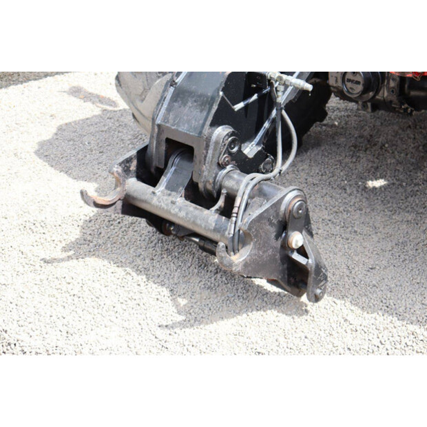 2018 مانيتو MLT630-105V-48595246