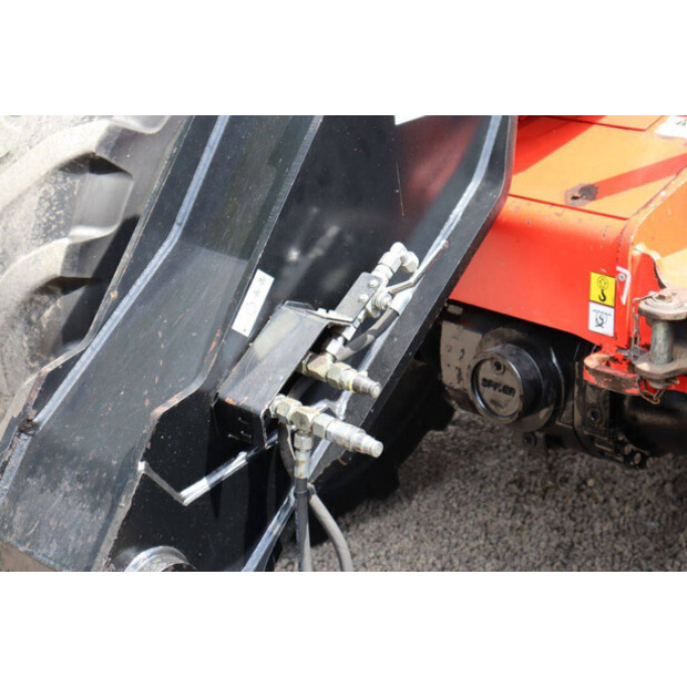 2018 مانيتو MLT630-105V-48595247