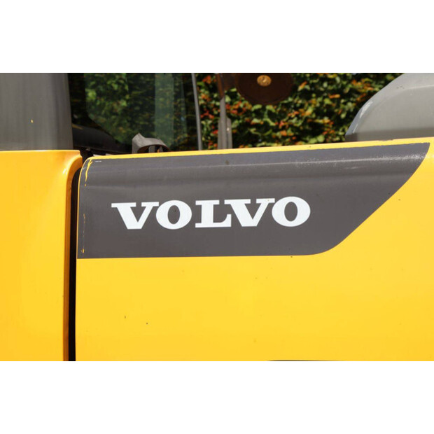 2013 Volvo EC140DL-48595453