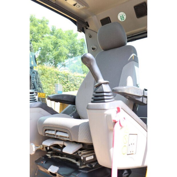 2013 Volvo EC140DL-48595466