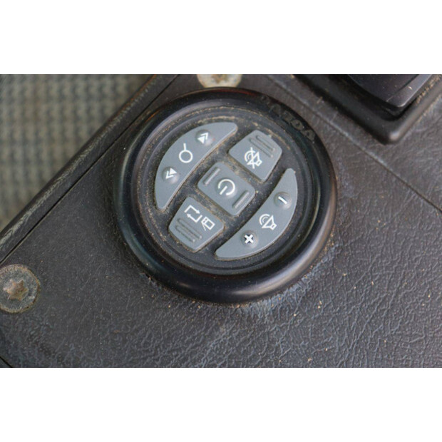 2013 Volvo EC140DL-48595482