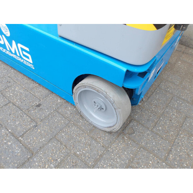 2017 Genie GRC-12-48595749