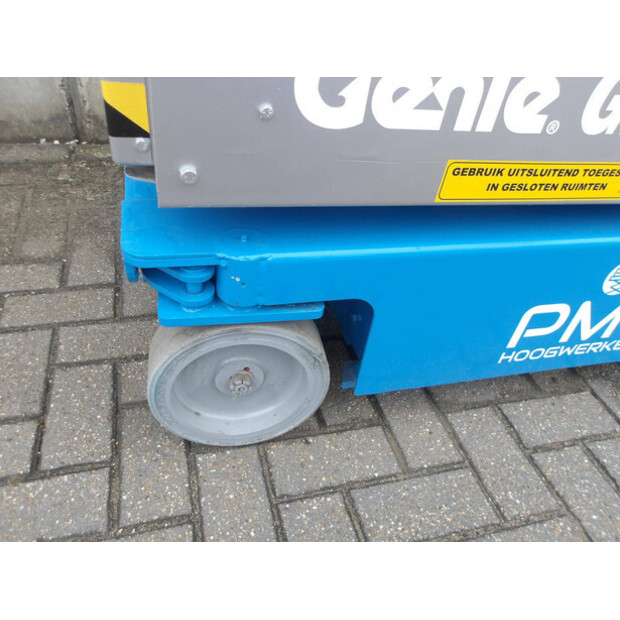 2012 Genie GR-15-48595973