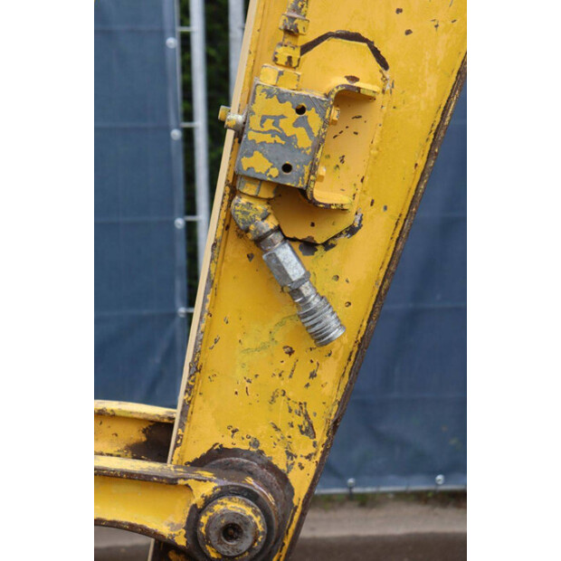 2005 كوماتسو PC78MR-6-48596028