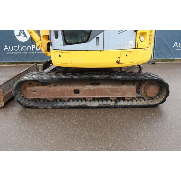 2005 كوماتسو PC78MR-6-48596034