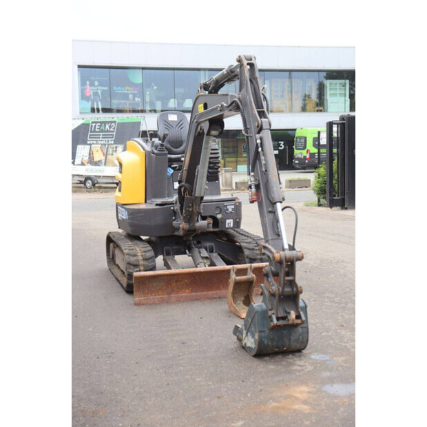 2022 Volvo ECR25D-48596294