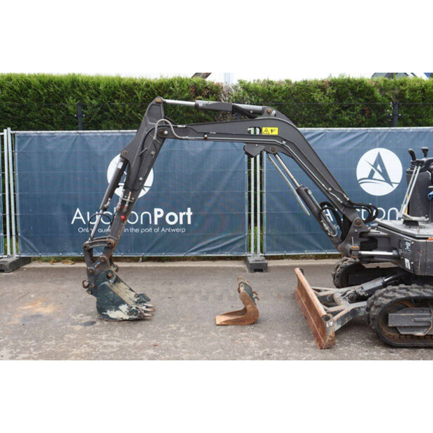 2022 Volvo ECR25D-48596297