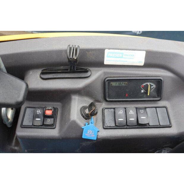 2022 Volvo ECR25D-48596320
