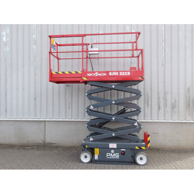 2017 SkyJack SJ3219-48596383