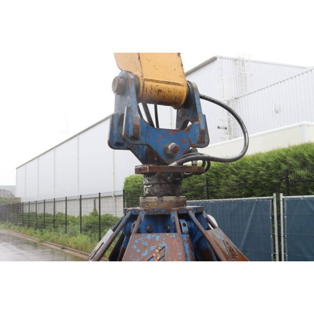 2011 Caterpillar M325D-48596452