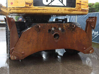 2011-caterpillar-m325d-48596461