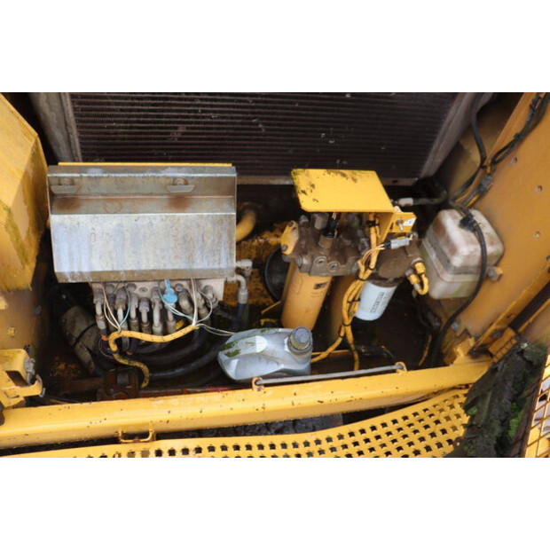 2011 Caterpillar M325D-48596466