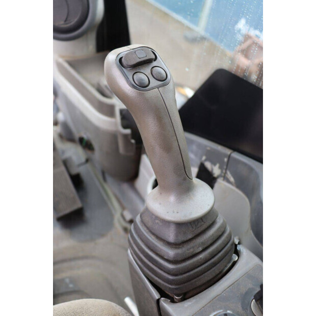 2011 Caterpillar M325D-48596471