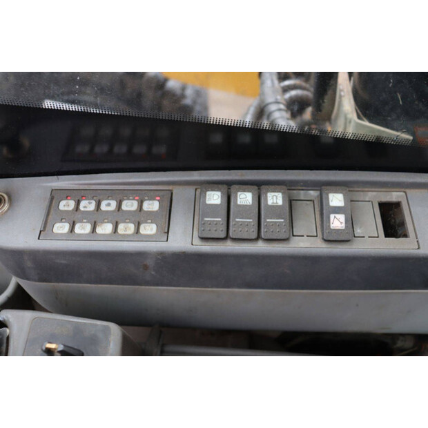 2011 Caterpillar M325D-48596472