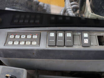 2011-caterpillar-m325d-48596472
