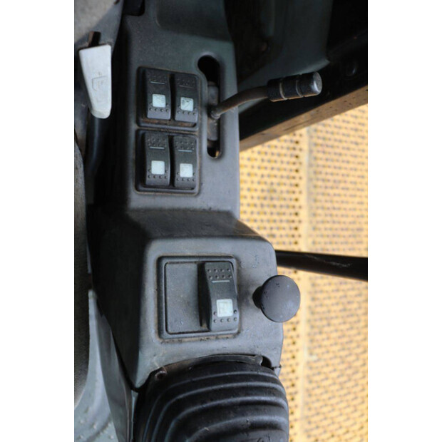 2011 Caterpillar M325D-48596475