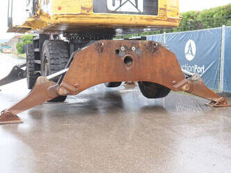 2011-caterpillar-m325d-48596482