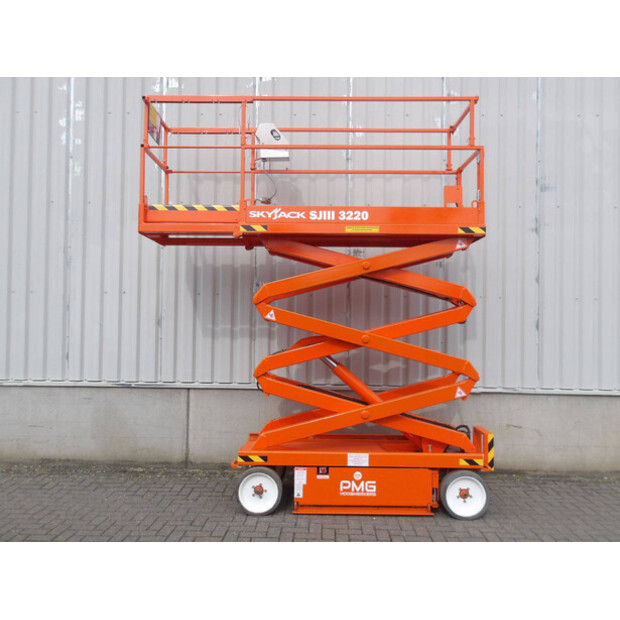 2015 SkyJack SJ3220-48596591
