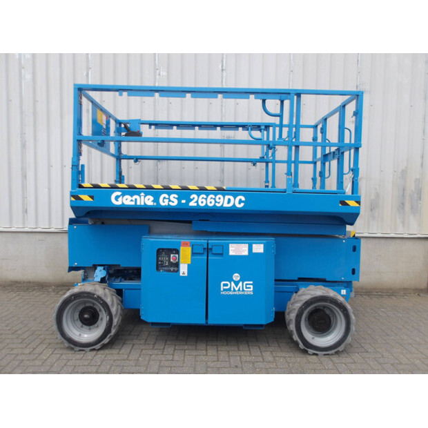 2013 Genie GS-2669DC-48597212