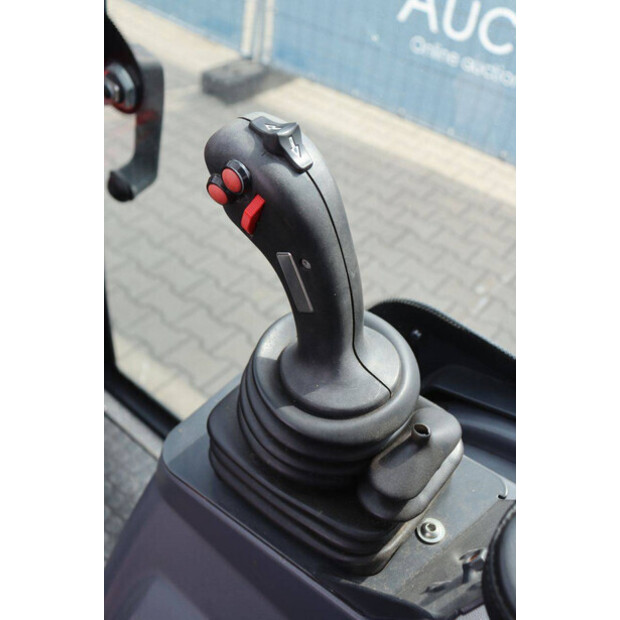 2021 شيفر 4670-48597594